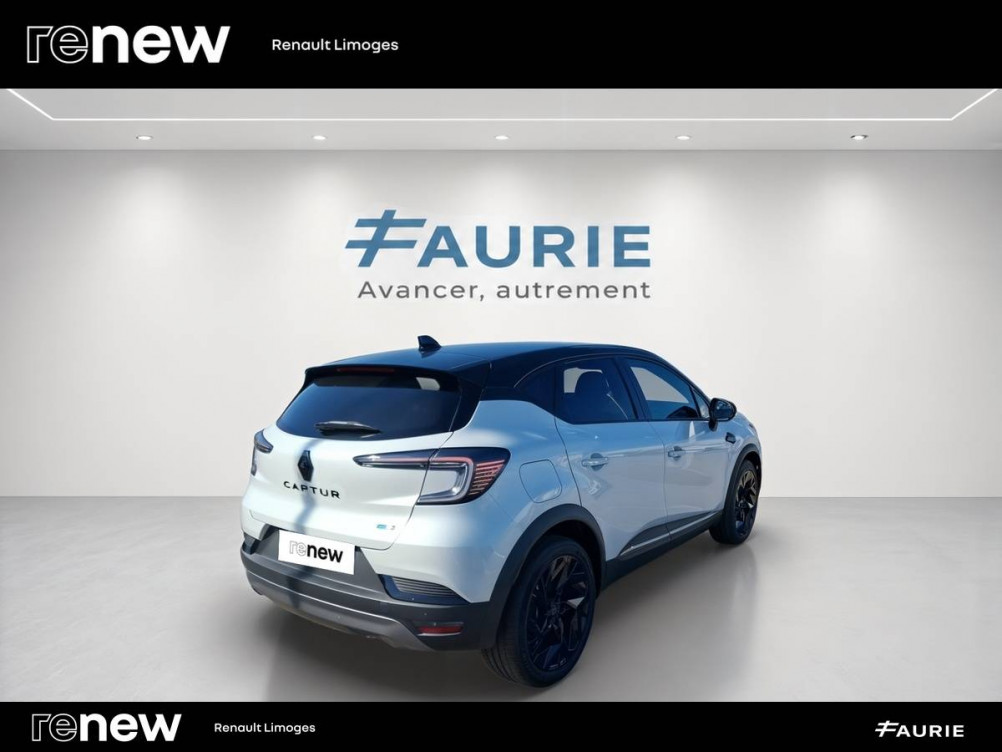 Acheter Renault Captur 2 Captur E-Tech full hybrid 145 ch esprit Alpine 5p occasion dans les concessions du Groupe Faurie