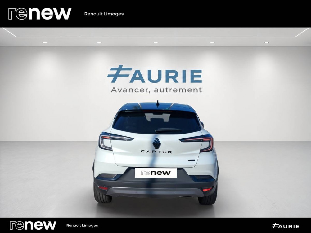 Acheter Renault Captur 2 Captur E-Tech full hybrid 145 ch esprit Alpine 5p occasion dans les concessions du Groupe Faurie
