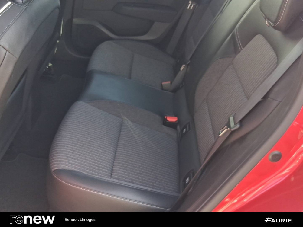 Acheter Renault Clio 5 Clio E-Tech 140 - 21N Intens 5p occasion dans les concessions du Groupe Faurie