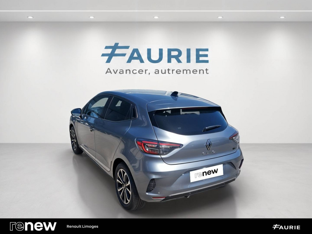 Acheter Renault Clio 5 Clio E-Tech full hybrid 145 ch GSR2 Techno 5p occasion dans les concessions du Groupe Faurie