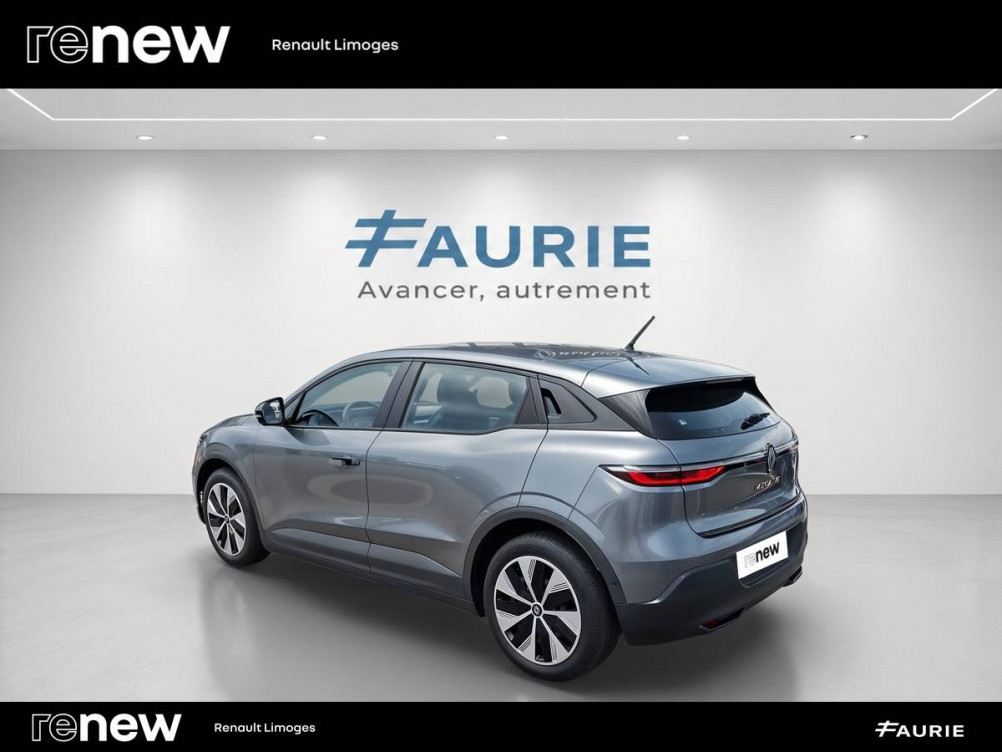 Acheter Renault Megane E-Tech Megane E-Tech EV60 130ch optimum charge Evolution ER 5p occasion dans les concessions du Groupe Faurie
