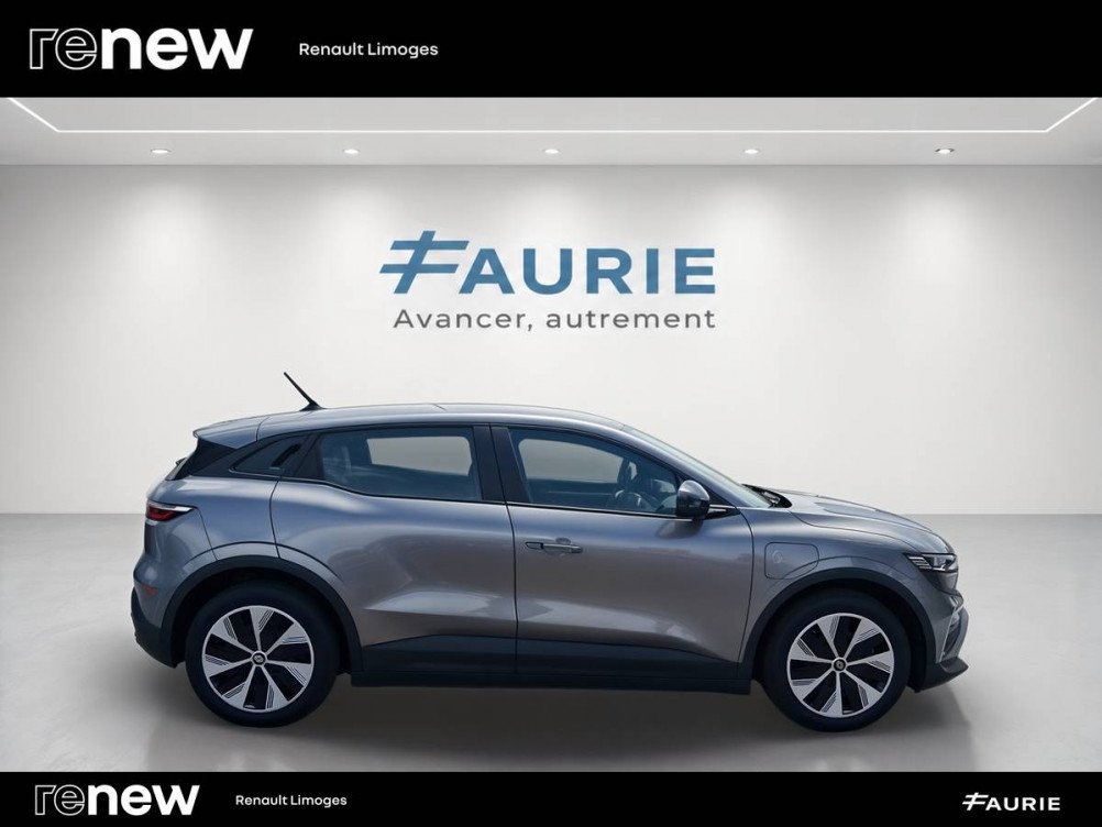 Acheter Renault Megane E-Tech Megane E-Tech EV60 130ch optimum charge Evolution ER 5p occasion dans les concessions du Groupe Faurie