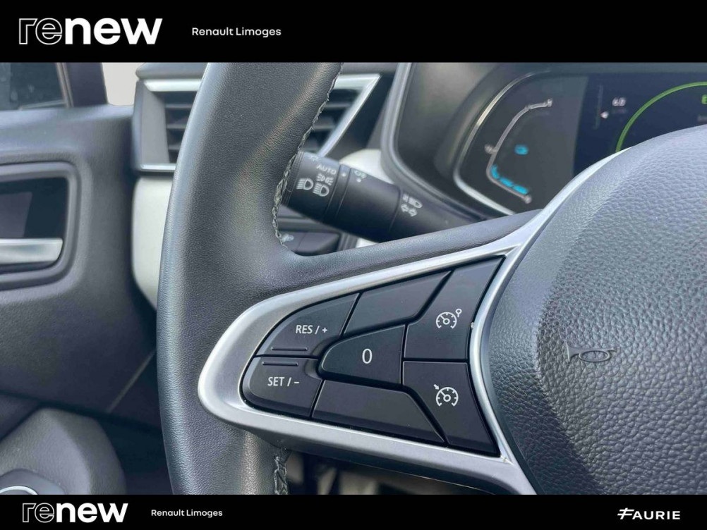 Acheter Renault Clio 5 Clio E-Tech 140 - 21N Limited 5p occasion dans les concessions du Groupe Faurie