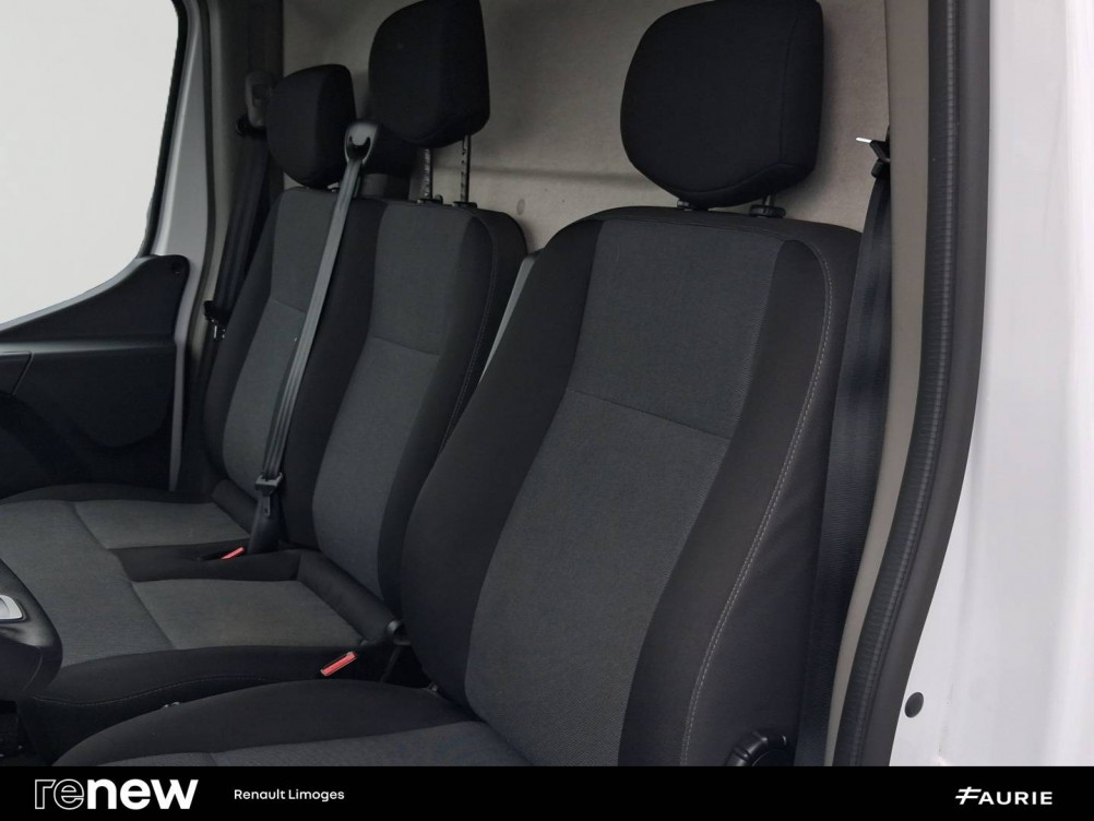 Acheter Renault Master 3 MASTER FGN TRAC F3500 L2H2 BLUE DCI 135 CONFORT 4p occasion dans les concessions du Groupe Faurie