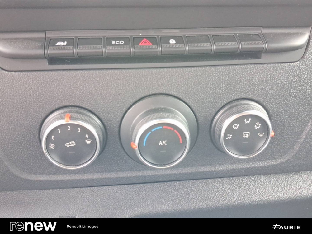 Acheter Renault Master 3 MASTER FGN TRAC F3500 L2H2 BLUE DCI 135 CONFORT 4p occasion dans les concessions du Groupe Faurie