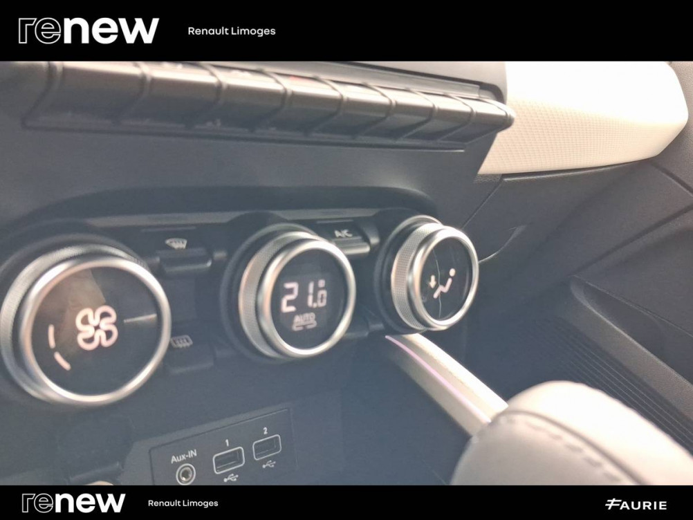 Acheter Renault Clio 5 Clio E-Tech full hybrid 145 Techno 5p occasion dans les concessions du Groupe Faurie