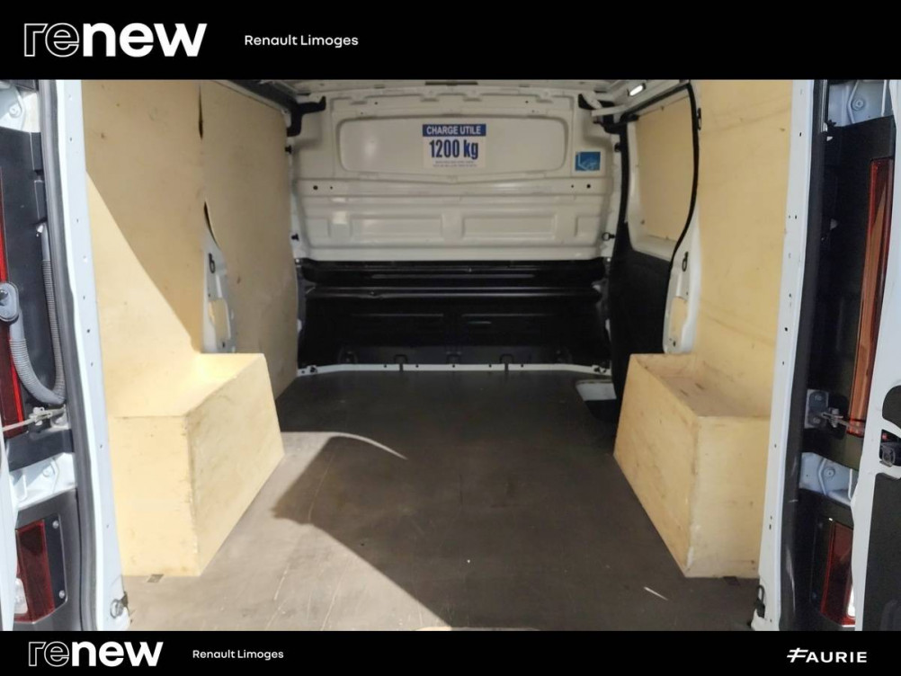 Acheter Renault Trafic 3 TRAFIC FG BLUE DCI 130 L1H1 3T GSR2 ADVANCE 4p occasion dans les concessions du Groupe Faurie