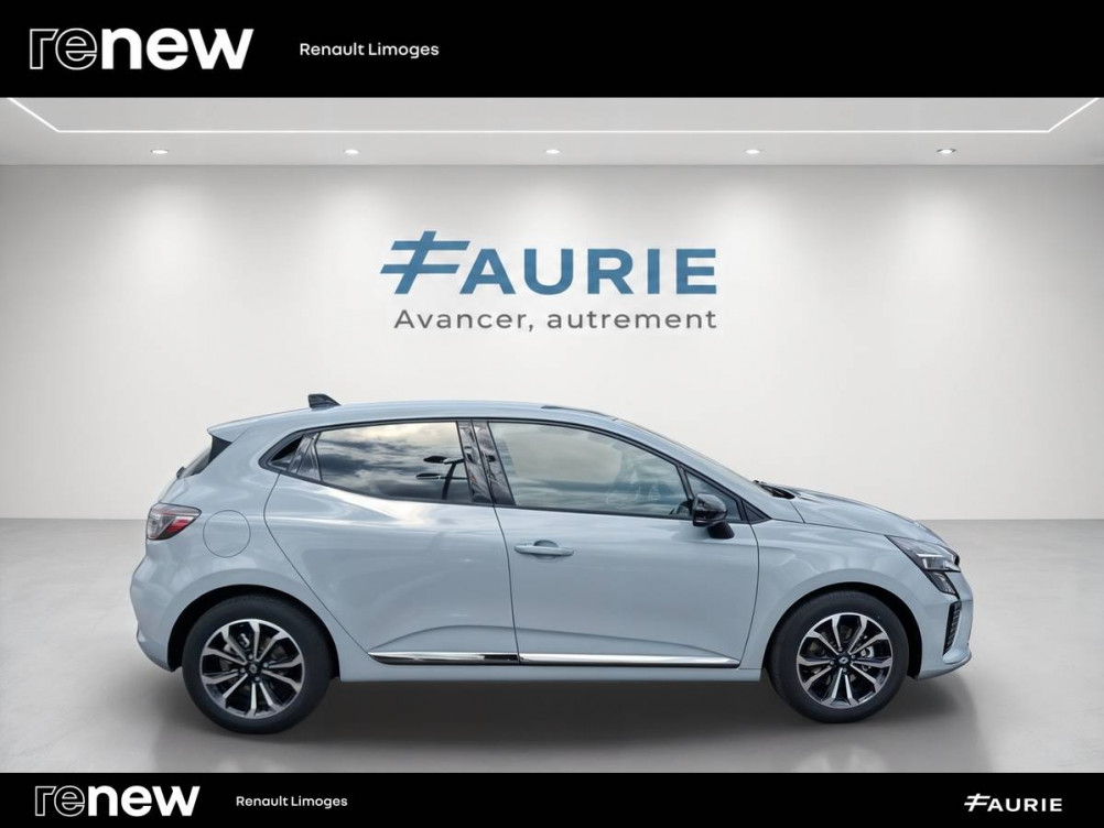 Acheter Renault Clio 5 Clio E-Tech full hybrid 145 ch GSR2 Techno 5p occasion dans les concessions du Groupe Faurie