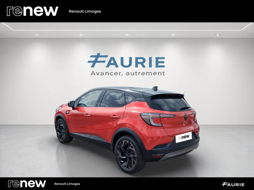 Acheter Renault Captur 2 Captur E-Tech full hybrid 145 ch esprit Alpine 5p occasion dans les concessions du Groupe Faurie