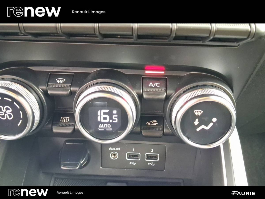 Acheter Renault Clio 5 Clio E-Tech full hybrid 145 Techno 5p occasion dans les concessions du Groupe Faurie