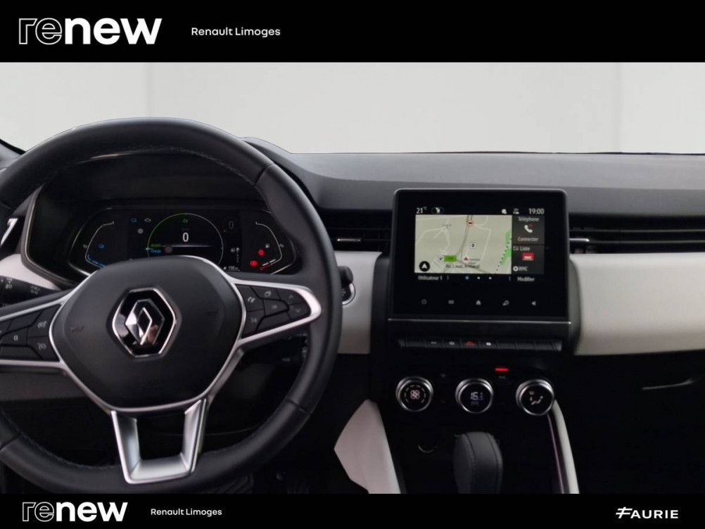 Acheter Renault Clio 5 Clio E-Tech full hybrid 145 Techno 5p occasion dans les concessions du Groupe Faurie
