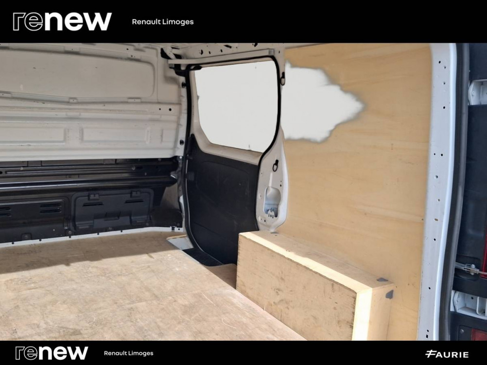 Acheter Renault Trafic 3 TRAFIC FGN L1H1 3000 KG BLUE DCI 150 GRAND CONFORT 4p occasion dans les concessions du Groupe Faurie