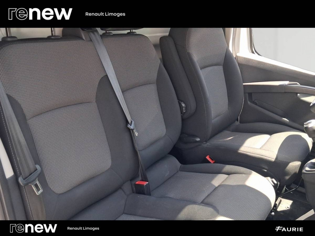 Acheter Renault Trafic 3 TRAFIC FG BLUE DCI 130 L1H1 3T GSR2 ADVANCE 4p occasion dans les concessions du Groupe Faurie