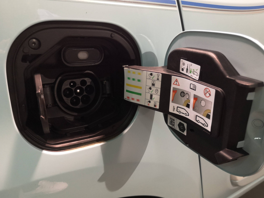 Acheter Renault Twingo 3 Twingo III Achat Intégral - 21 Intens 5p occasion dans les concessions du Groupe Faurie