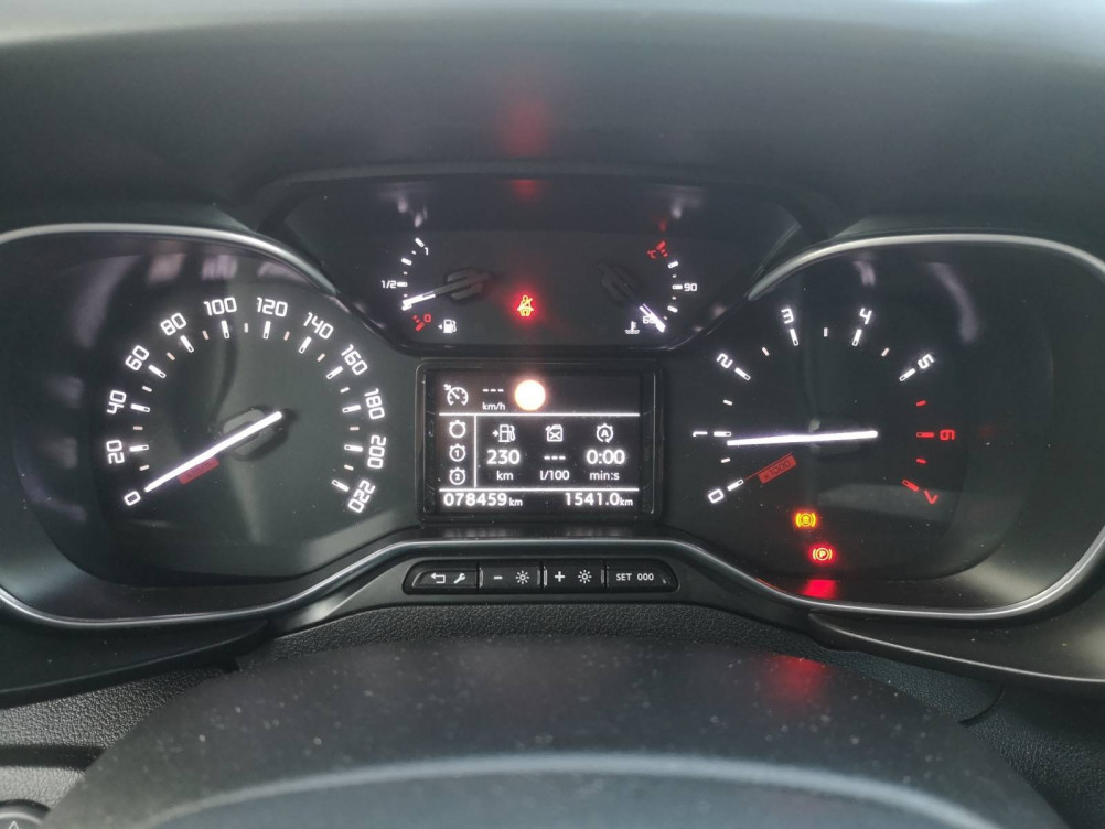 Acheter Citroën Berlingo Berlingo Taille M BlueHDi 100 S&S BVM Shine 5p occasion dans les concessions du Groupe Faurie