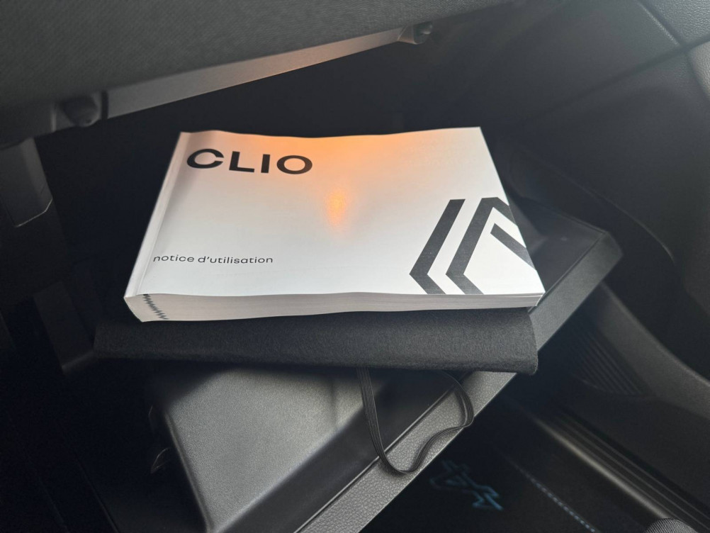 Acheter Renault Clio 5 Clio E-Tech full hybrid 145 Esprit Alpine 5p occasion dans les concessions du Groupe Faurie