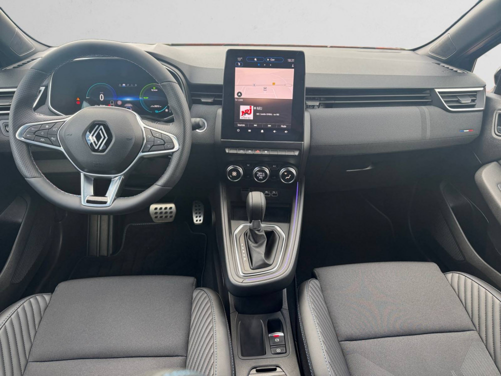 Acheter Renault Clio 5 Clio E-Tech full hybrid 145 Esprit Alpine 5p occasion dans les concessions du Groupe Faurie
