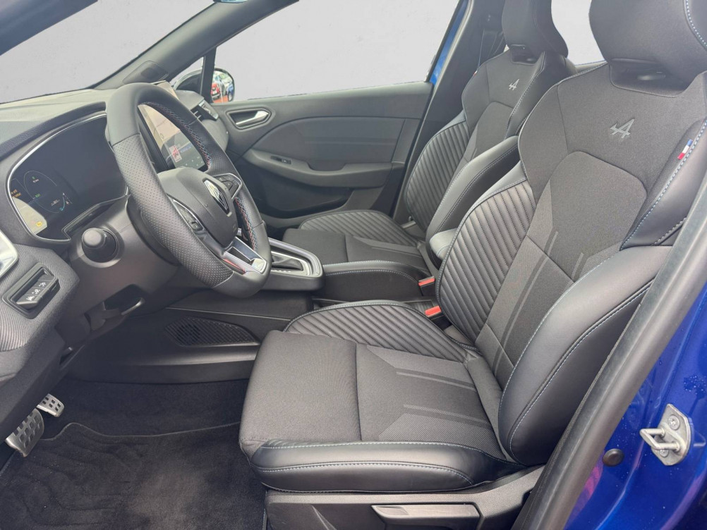 Acheter Renault Clio 5 Clio E-Tech full hybrid 145 Esprit Alpine 5p occasion dans les concessions du Groupe Faurie