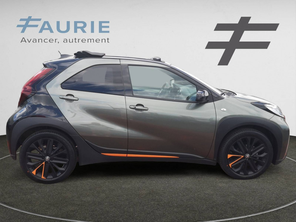 Acheter Toyota Aygo X Aygo X 1.0 VVT-i 72 S-CVT Air Limited 5p occasion dans les concessions du Groupe Faurie