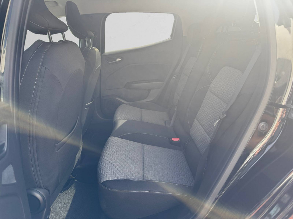 Acheter Renault Clio 5 Clio E-Tech full hybrid 145 Evolution 5p occasion dans les concessions du Groupe Faurie