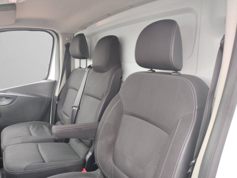 Acheter Renault Trafic 3 TRAFIC FGN L1H1 1000 KG DCI 145 ENERGY EDC SL PRO+ 4p occasion dans les concessions du Groupe Faurie
