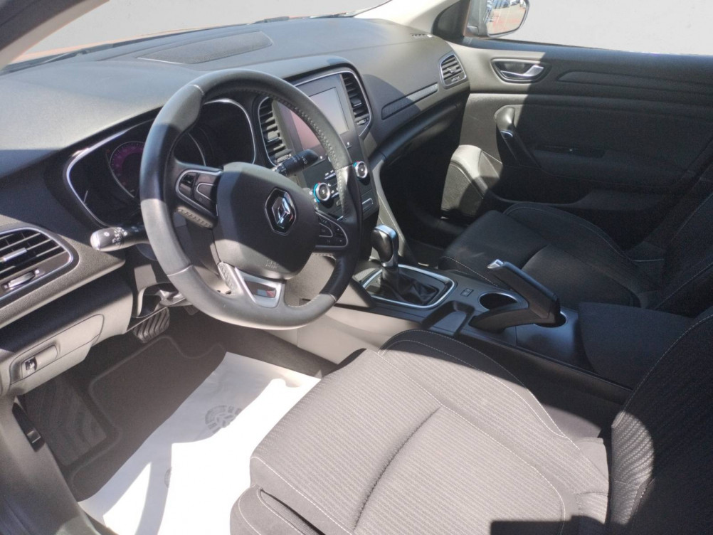 Acheter Renault Megane 4 Mégane IV Berline Blue dCi 115 EDC Business 5p occasion dans les concessions du Groupe Faurie
