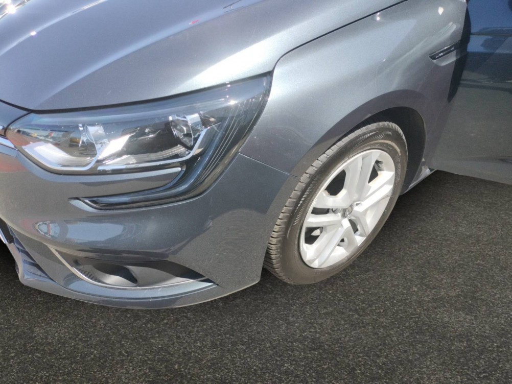 Acheter Renault Megane 4 Mégane IV Berline Blue dCi 115 EDC Business 5p occasion dans les concessions du Groupe Faurie