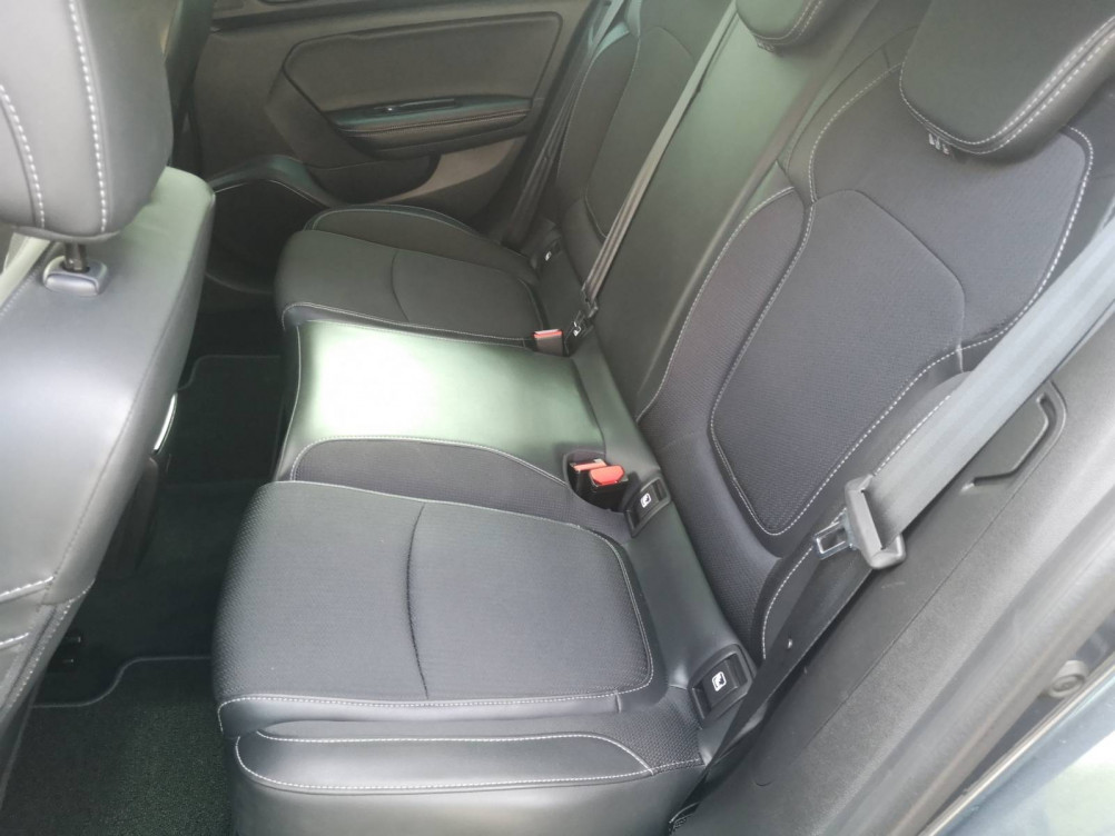 Acheter Renault Megane 4 Megane IV Berline Blue dCi 115 EDC Techno 5p occasion dans les concessions du Groupe Faurie