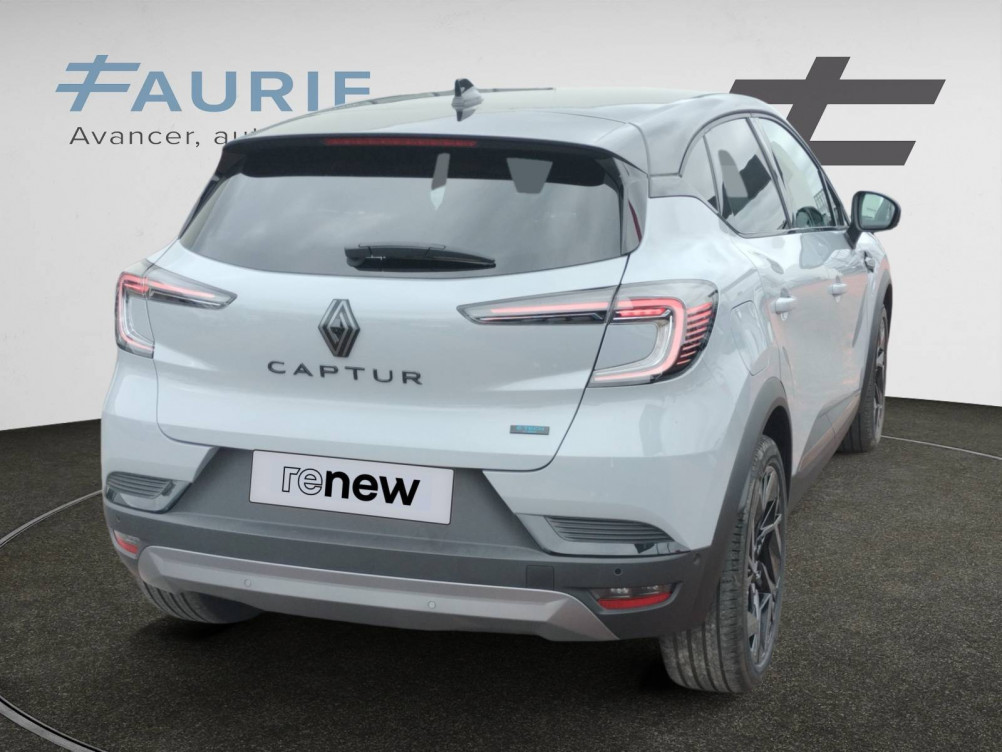 Acheter Renault Captur 2 Captur E-Tech full hybrid 145 ch esprit Alpine 5p occasion dans les concessions du Groupe Faurie
