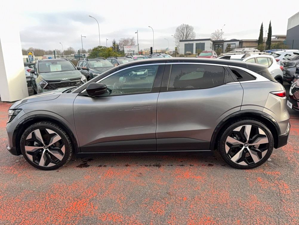 Acheter Renault Megane E-Tech Megane E-Tech 220 ch autonomie confort GSR2 Techno 5p neuf dans les concessions du Groupe Faurie