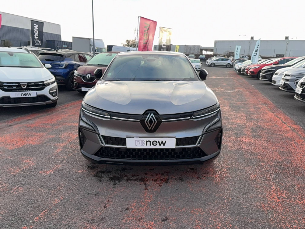 Acheter Renault Megane E-Tech Megane E-Tech 220 ch autonomie confort GSR2 Techno 5p neuf dans les concessions du Groupe Faurie