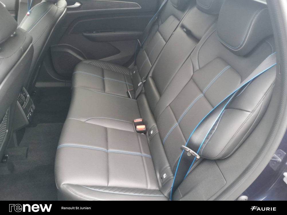 Acheter Renault Arkana Arkana E-Tech full hybrid 145 GSR2 esprit Alpine 5p occasion dans les concessions du Groupe Faurie