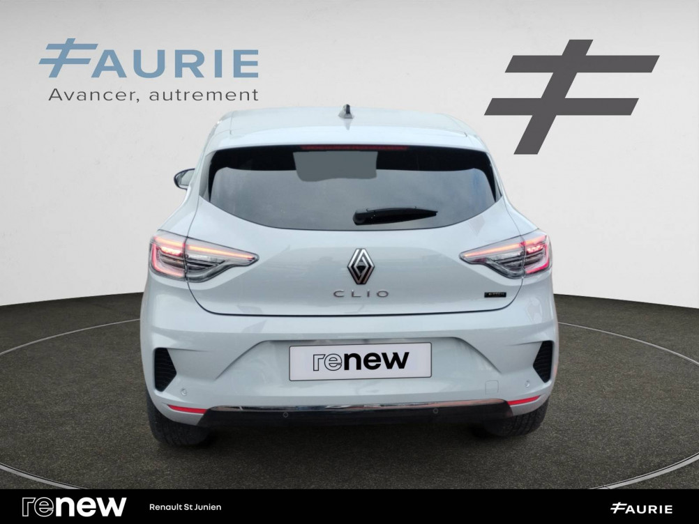 Acheter Renault Clio 5 Clio E-Tech full hybrid 145 ch GSR2 Techno 5p occasion dans les concessions du Groupe Faurie
