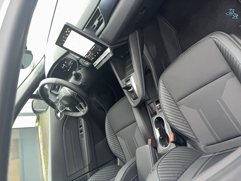 Acheter Renault Captur 2 Captur E-Tech full hybrid 160 ch esprit Alpine 5p neuf dans les concessions du Groupe Faurie