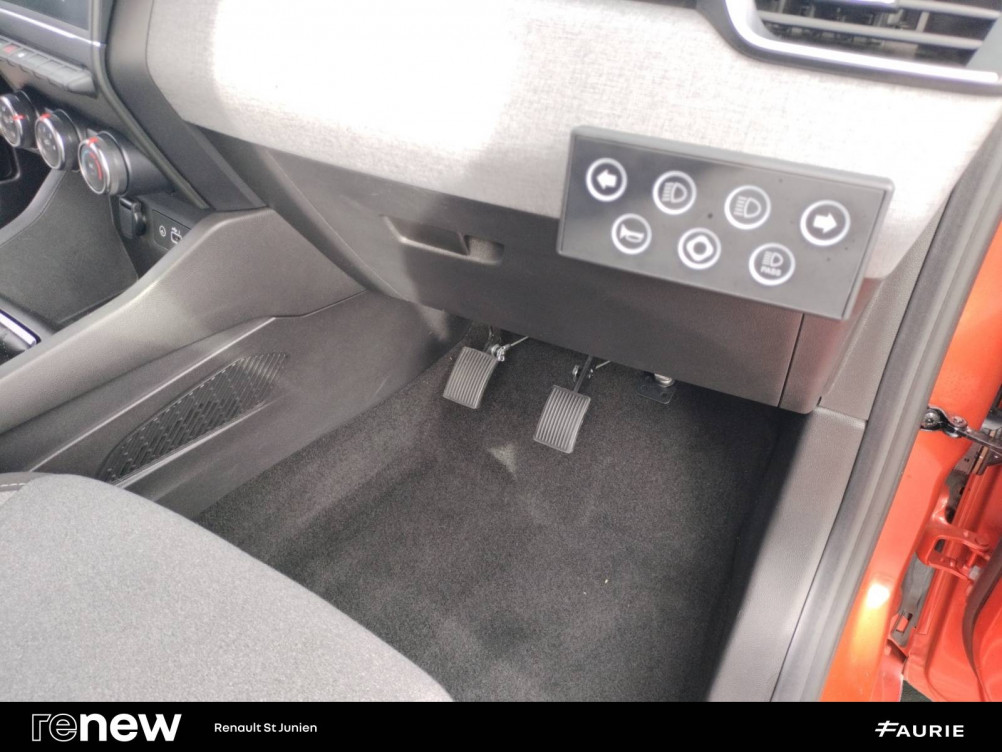 Acheter Renault Clio 5 Clio Blue dCi 100 ch GSR2 Evolution 5p occasion dans les concessions du Groupe Faurie