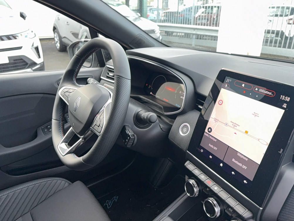 Acheter Renault Clio 5 Clio E-Tech full hybrid 145 ch GSR2 Esprit Alpine 5p neuf dans les concessions du Groupe Faurie