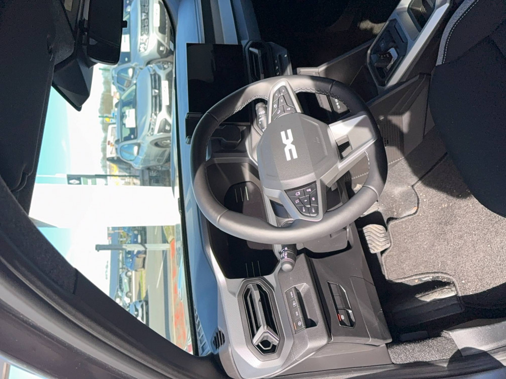 Acheter Dacia Duster Duster Hybrid 155 Journey 5p neuf dans les concessions du Groupe Faurie