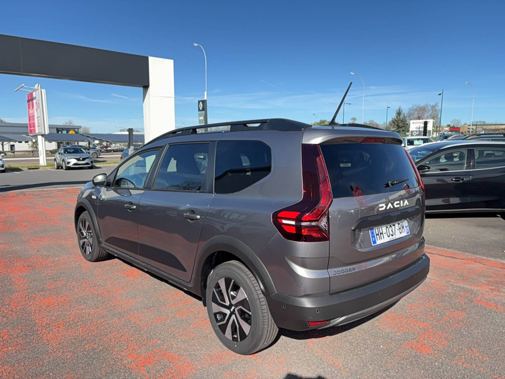 Acheter Dacia Jogger Jogger ECO-G 100 7 places GSR2 Expression 5p neuf dans les concessions du Groupe Faurie