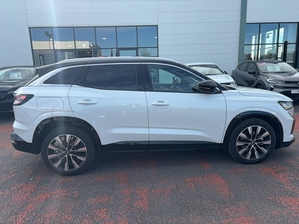 Acheter Renault Austral Austral full hybrid E-Tech 200 ch Techno 5p neuf dans les concessions du Groupe Faurie