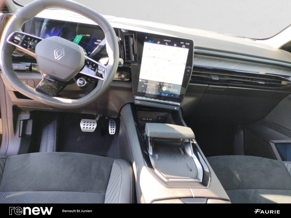 Acheter Renault Rafale Rafale E-Tech full hybrid 200 ch esprit Alpine 5p occasion dans les concessions du Groupe Faurie