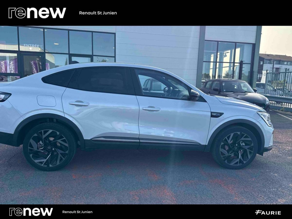 Acheter Renault Arkana Arkana E-Tech 145 - 23 esprit Alpine 5p occasion dans les concessions du Groupe Faurie