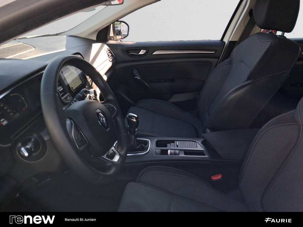 Acheter Renault Megane 4 Megane IV Estate TCe 140 Evolution 5p occasion dans les concessions du Groupe Faurie