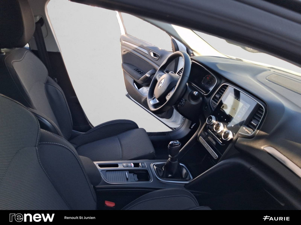 Acheter Renault Megane 4 Megane IV Estate TCe 140 Evolution 5p occasion dans les concessions du Groupe Faurie