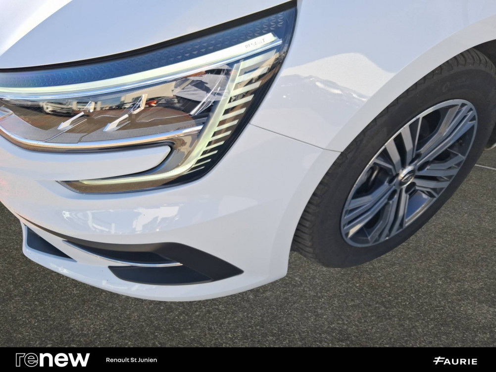 Acheter Renault Megane 4 Megane IV Estate TCe 140 Evolution 5p occasion dans les concessions du Groupe Faurie