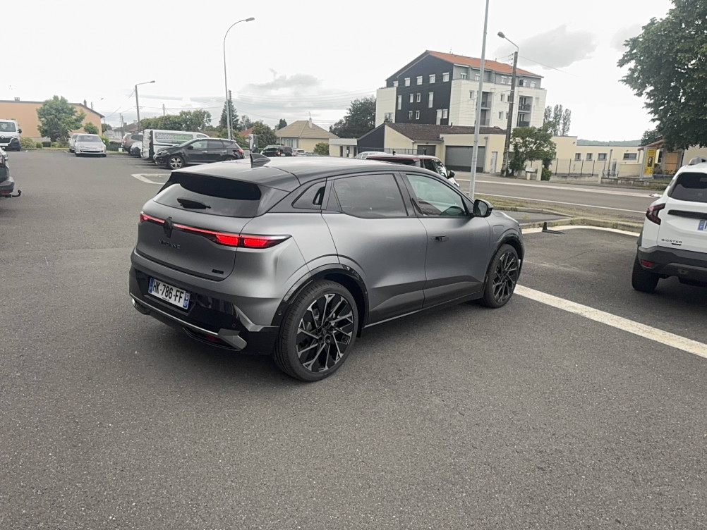 Acheter Renault Megane E-Tech Megane E-Tech 220 ch autonomie confort esprit Alpine 5p neuf dans les concessions du Groupe Faurie