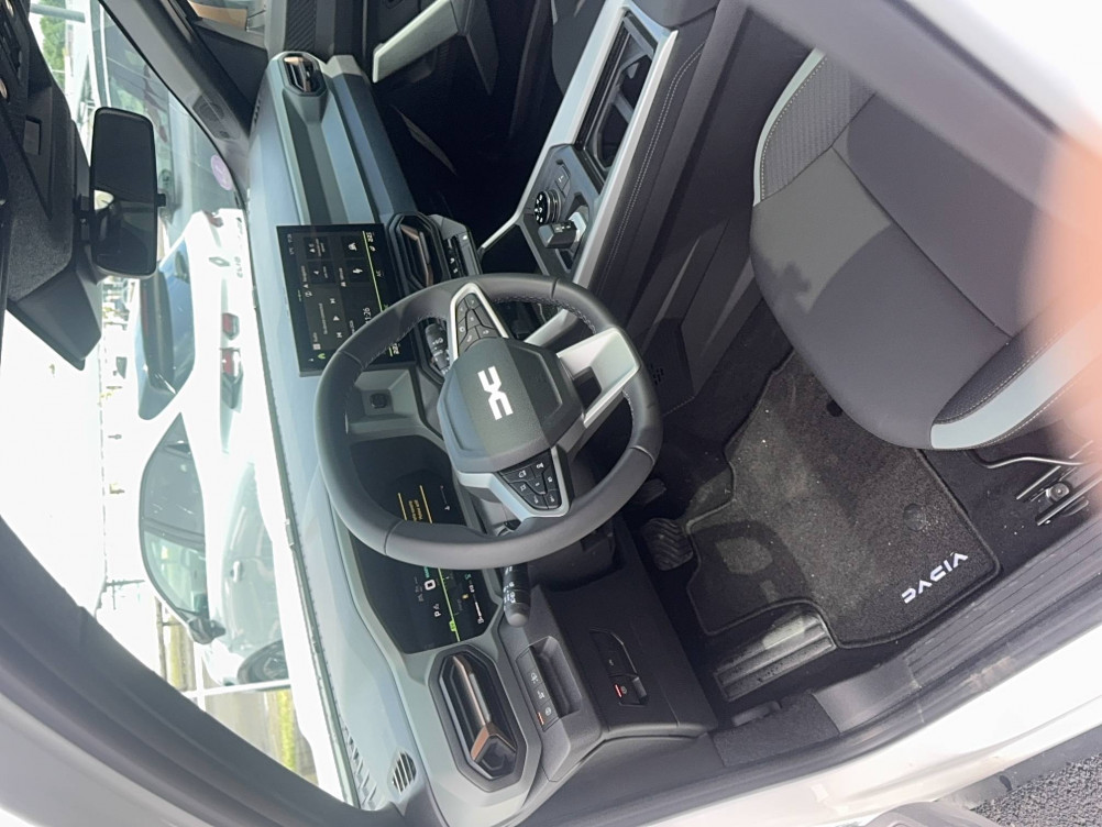 Acheter Dacia Bigster Bigster Hybrid-G 150 4x4 Extreme 5p neuf dans les concessions du Groupe Faurie