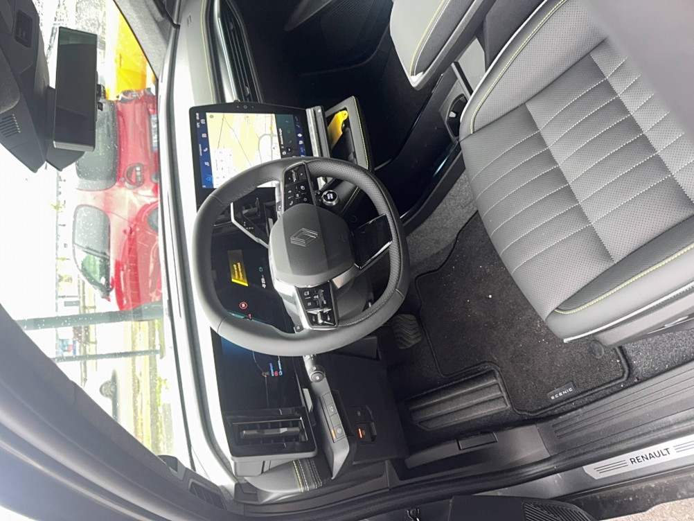 Acheter Renault Scenic 5 Scenic E-Tech électrique 220 ch grande autonomie Techno Iconic 5p neuf dans les concessions du Groupe Faurie