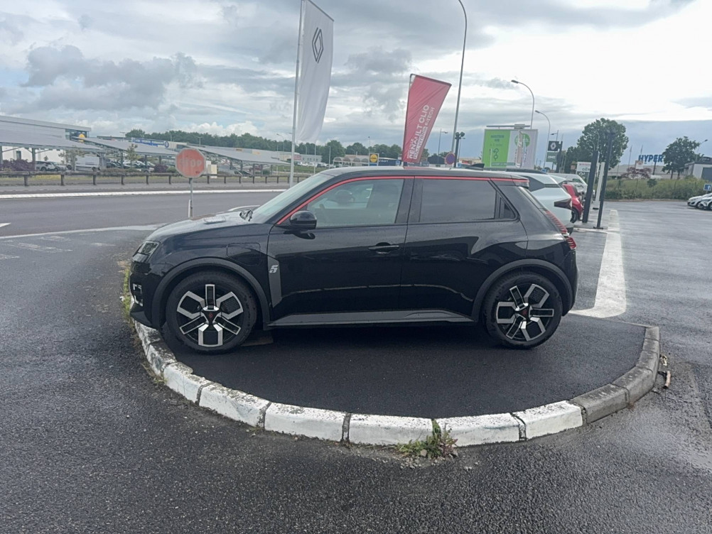 Acheter Renault Renault 5 Renault 5 E-Tech Electrique 150 ch autonomie confort Techno 5p neuf dans les concessions du Groupe Faurie