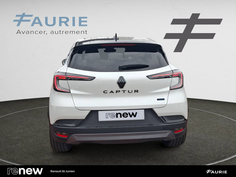Acheter Renault Captur 2 Captur E-Tech full hybrid 145 ch esprit Alpine 5p occasion dans les concessions du Groupe Faurie