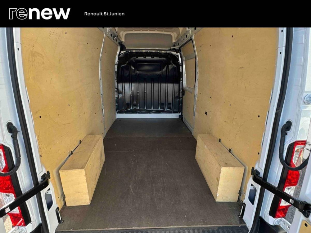 Acheter Renault Master 3 MASTER FGN TRAC F3500 L3H3 BLUE DCI 135 CONFORT 4p occasion dans les concessions du Groupe Faurie